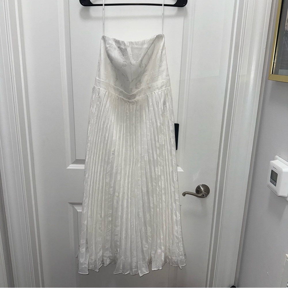 NWT Lulu’s Perfectly Stunning Ivory Jacquard Strapless Midi Dress - Picture 5 of 12